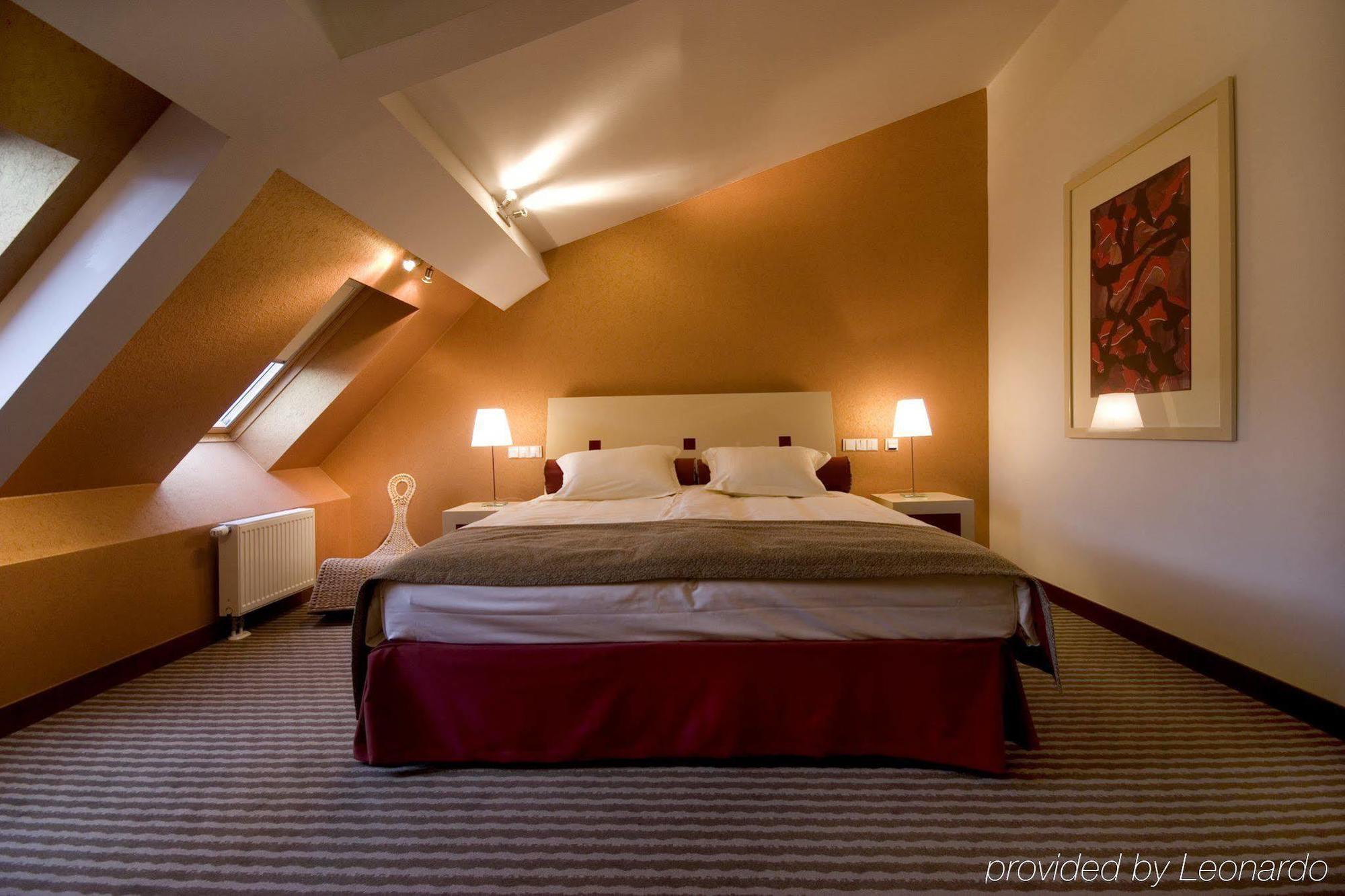 Mamaison Residence Diana Warsaw Room photo